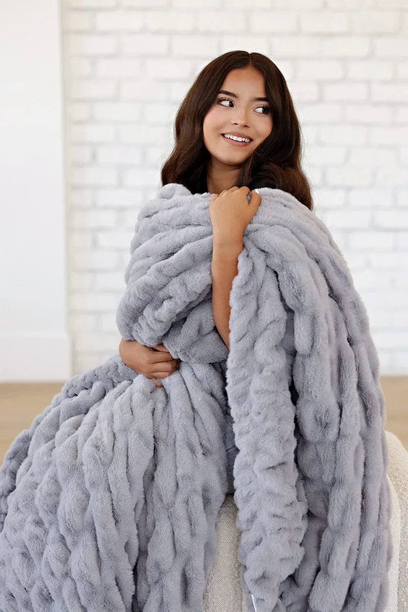 Faux Fur Blanket JulesRoche Grey Dawn Ultimate Comfort