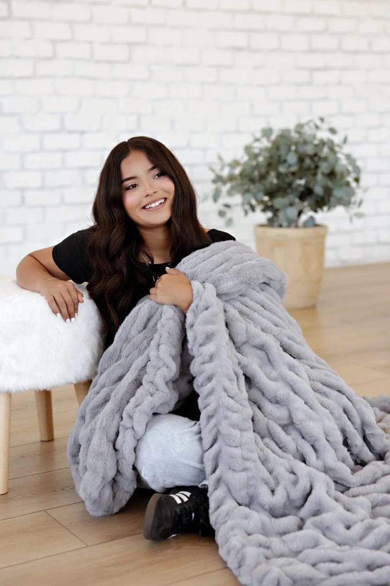 Faux Fur Blanket JulesRoche Grey Dawn Ultimate Comfort
